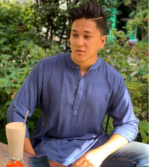 Plain Men's Kurtha Blue
